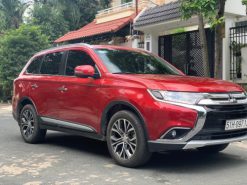 MISUBISHI OULANDER 2019