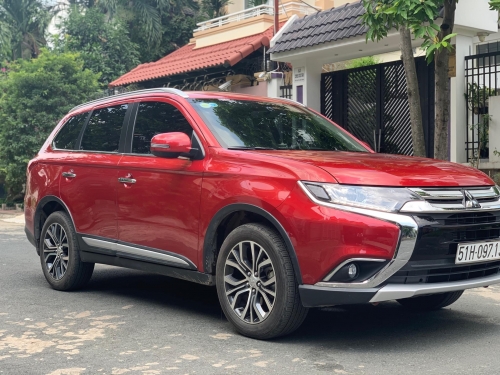 MISUBISHI OULANDER 2019